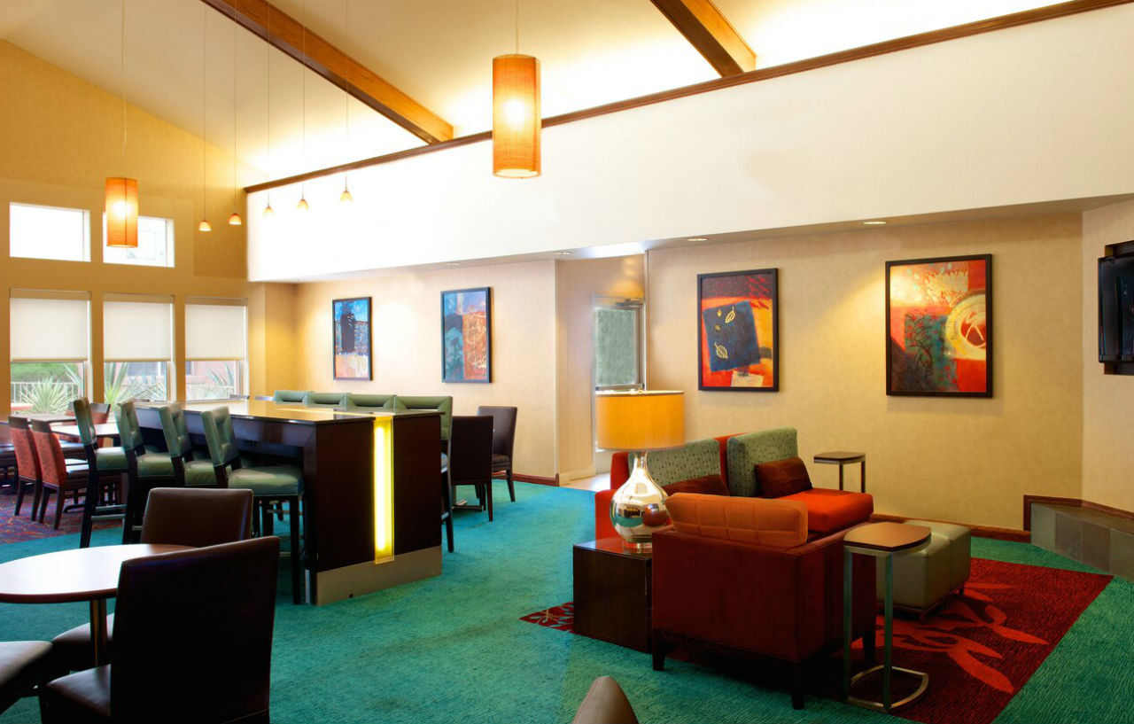 Residence Inn By Marriott Phoenix Airport מראה חיצוני תמונה